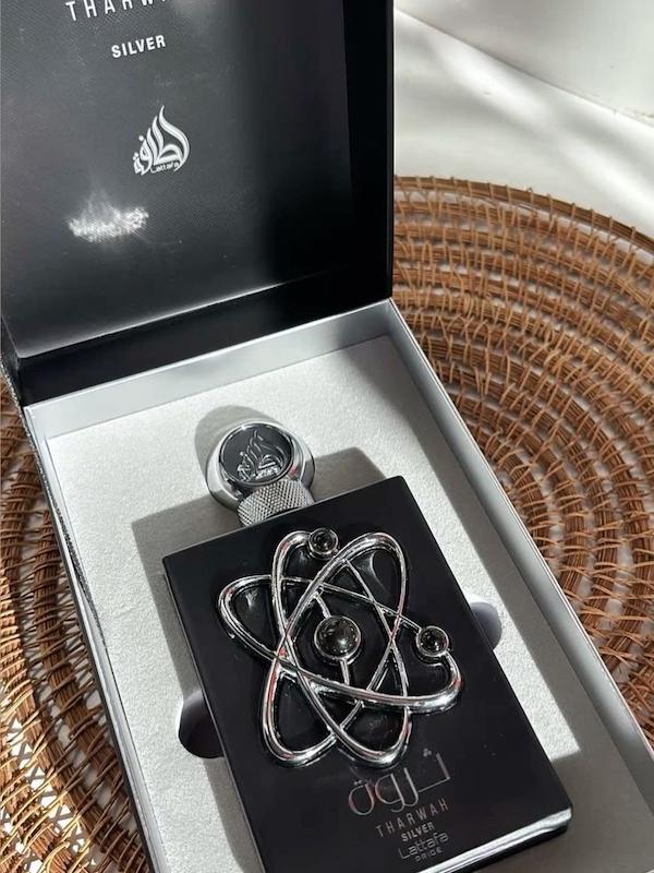 لطافه ثروت سیلور 
