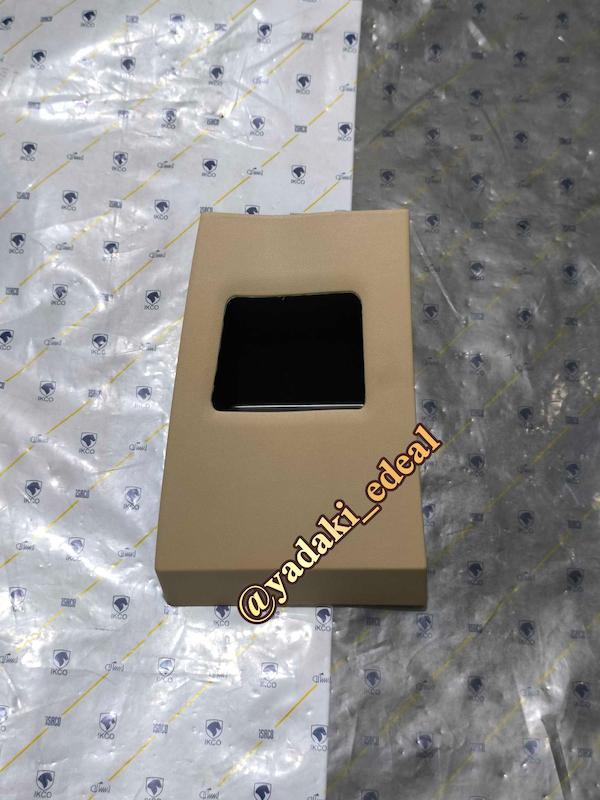 درب جعبه فیوز داخل کابین اتاق پژو پارس جدید درپوش جعبه فیوز پژو پارس جدید اصلی (کرم روشن)