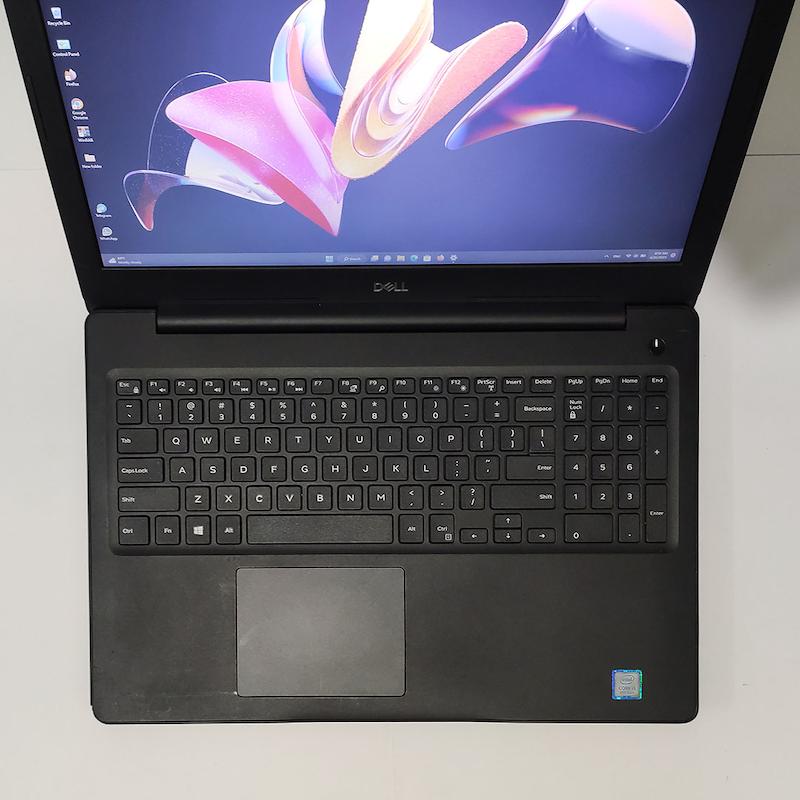 لپ تاپ i5 نسل هشت Dell 3590 رم 8 هارد SSD 256