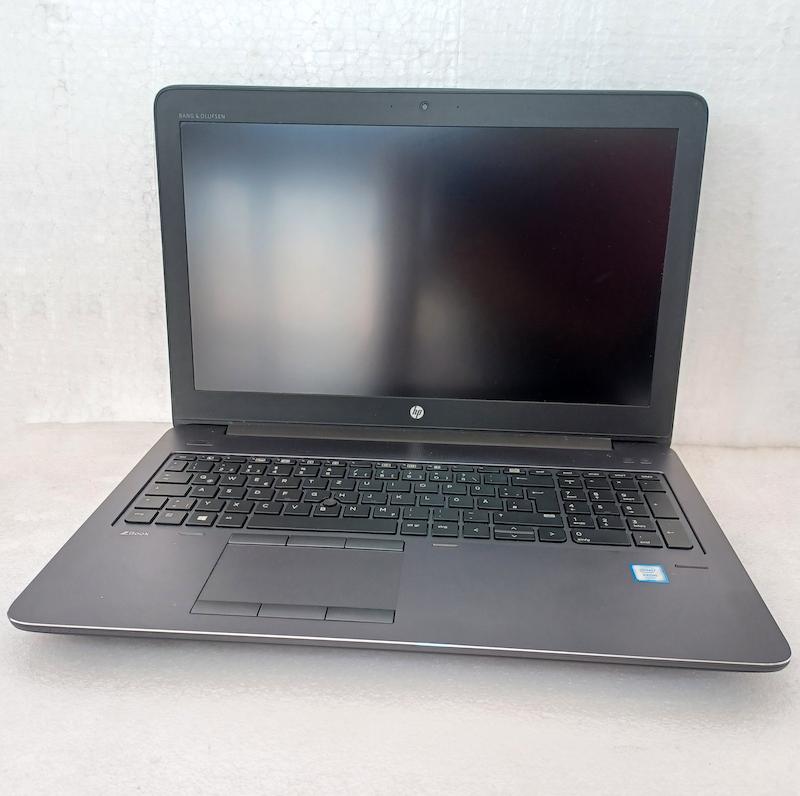 لپ تاپ استوک رندرینگ Xeon برند HP ZBOOK رم 16 هارد SSD 512