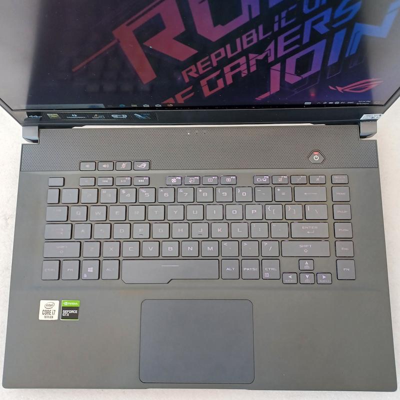 لپ تاپ استوک گیمینگ ASUS ROG Zephyrus رم 16 و SSD 512