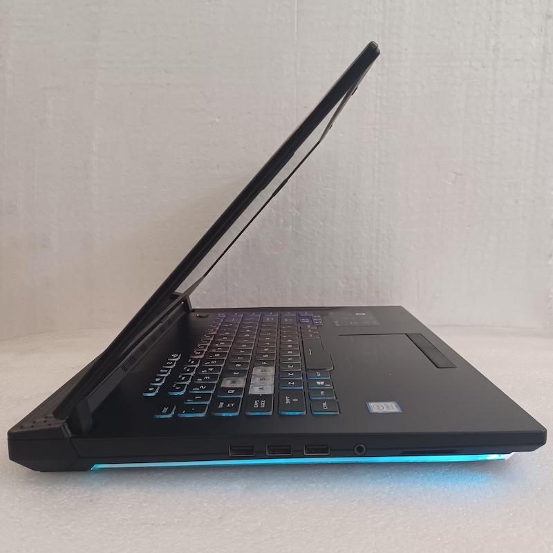 لپ تاپ استوک گیمینگ ASUS ROG G531 رم 16 و SSD 512