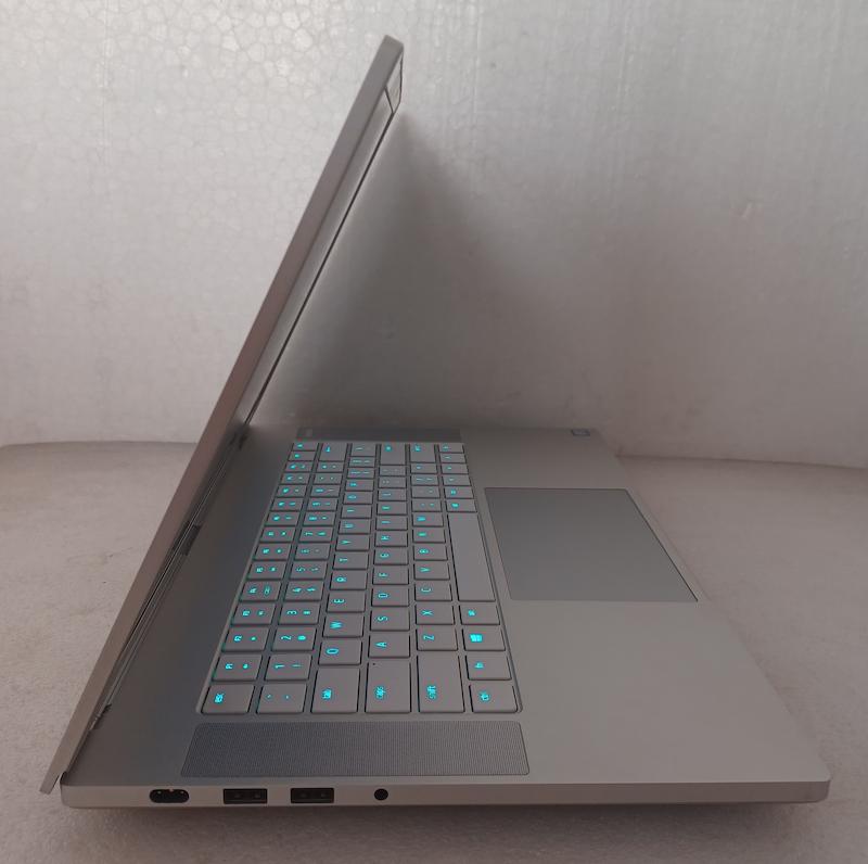 لپ تاپ استوک گیمینگ Razer Blade 15 رم 16 و SSD 512