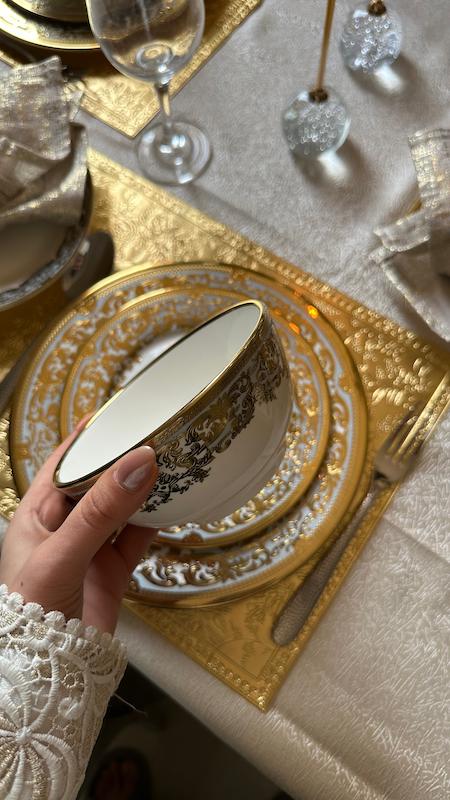 سرویس غذاخوری ویکتوریا