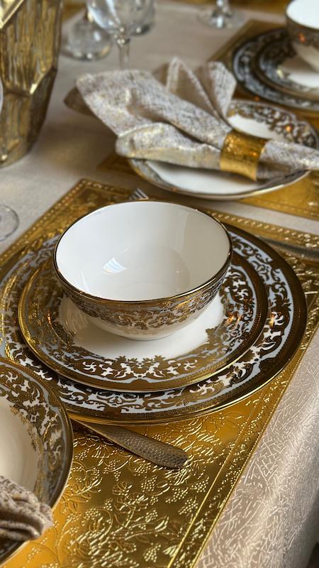 سرویس غذاخوری ویکتوریا