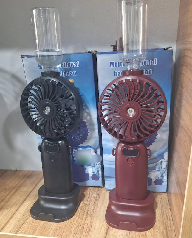 پنکه دستی به همراه بخور سرد