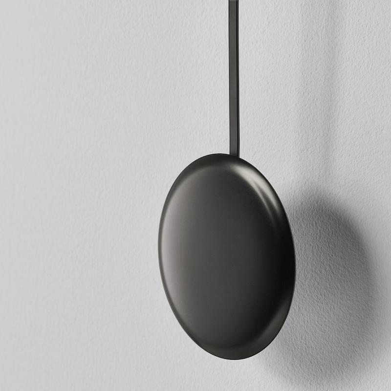ساعت دیواری آونگ دار مشکی رنگ STURSK