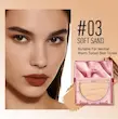 پنکک حاوی spf 30 weightless cover powder o two o