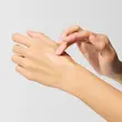 کرم دور چشم رنگی دکتر ملاکسین کلسیم دارک اسپات ضد چروک و روشن کننده / Dr.Melaxin