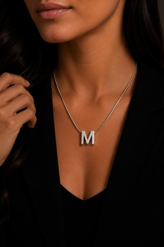 گردنبند استیل حرف M (وارداتی)