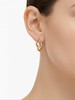 گوشواره بدل طلایی طرح قلب باز روی کارت پلاستیکی، مناسب استایل روزمره و ضدحساسیت - آی لوکسینو