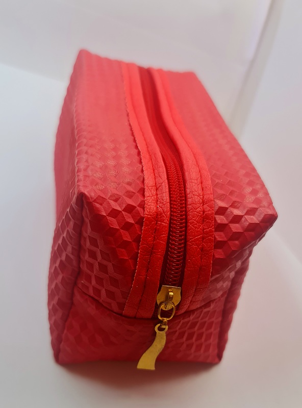 کیف آرایشی 