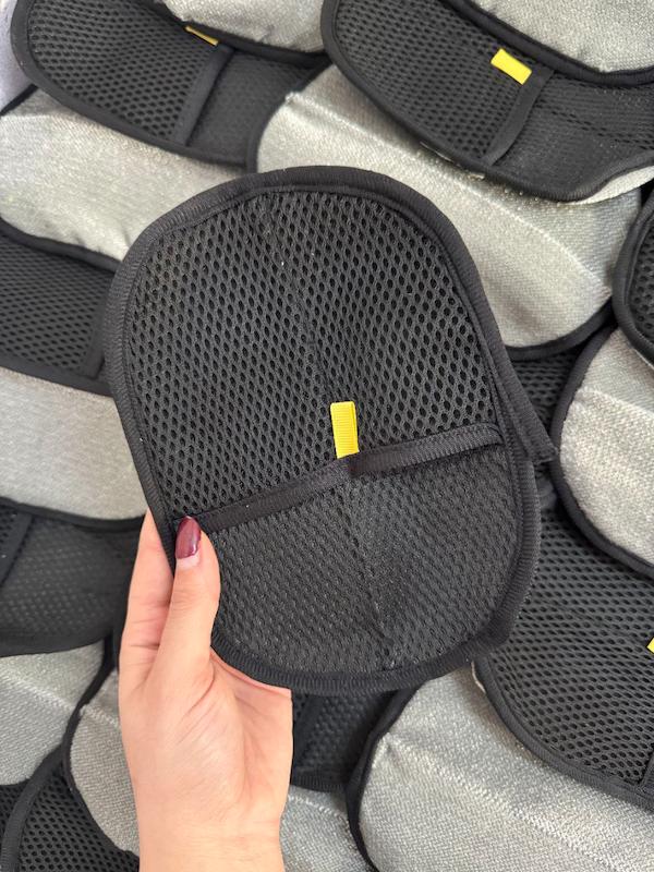 دستکش پرزگیر