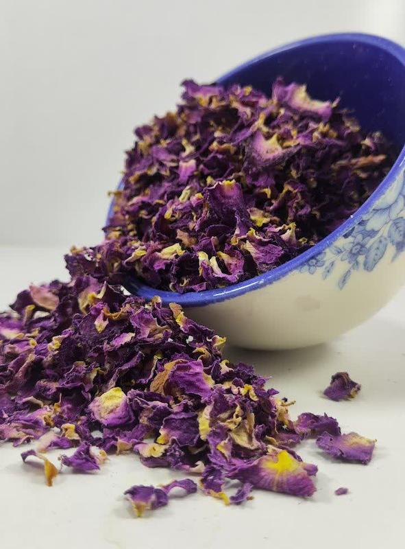 گلبرگ گل محمدی 