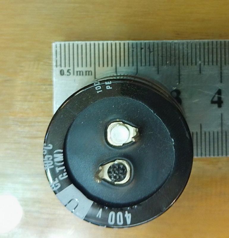 68UF-400V 30*18