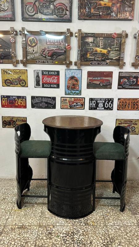 میز و صندلی دو نفره بشکه ایی