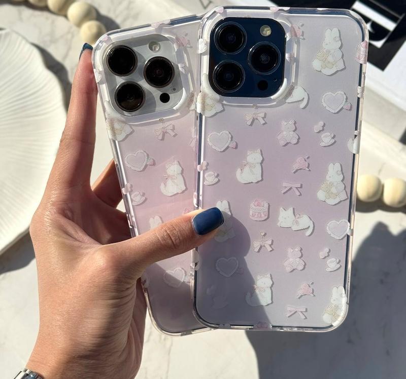 قاب فانتزی طرح دار گربه صورتی