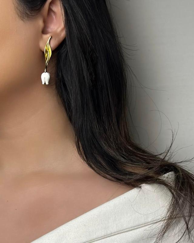 گوشواره گل لاله