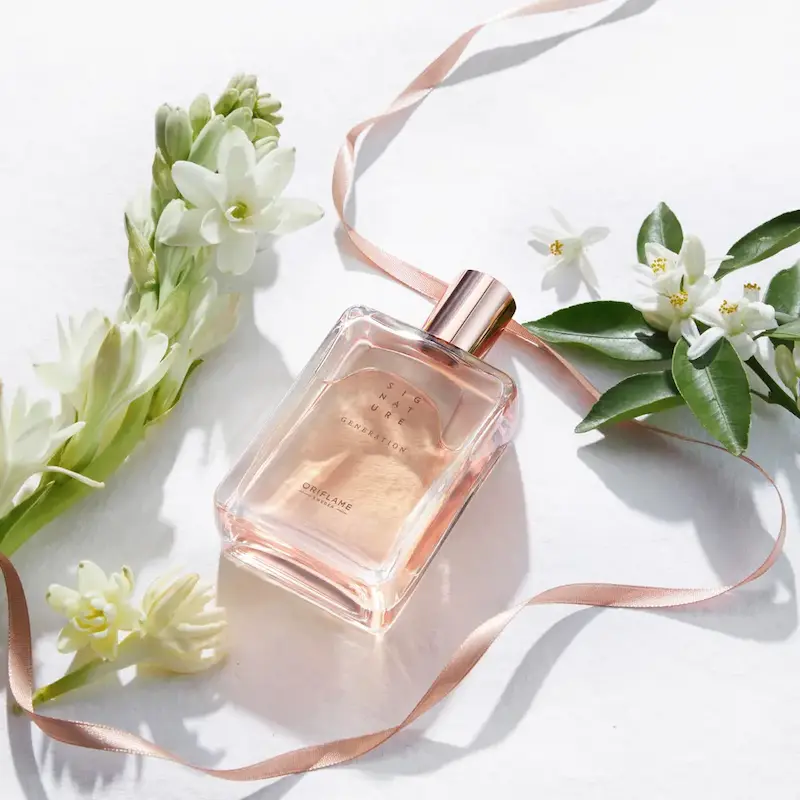 عطر زنانه سیگنچر جنریش کد محصول:40793