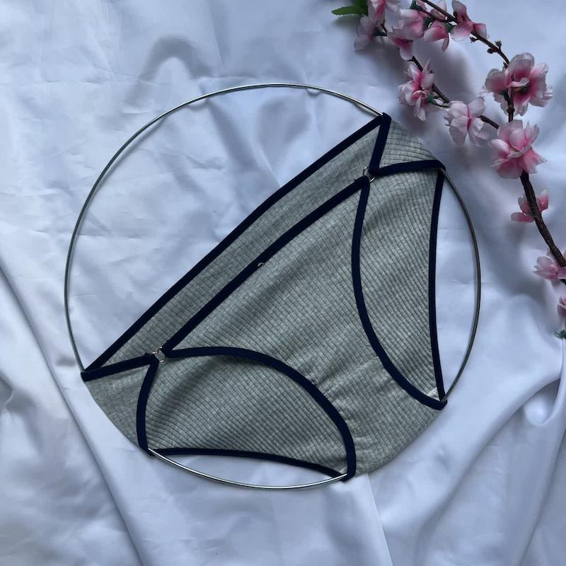 شورت زنانه کبریتی وارداتی رنگ مشکی طوسی L کد 85233