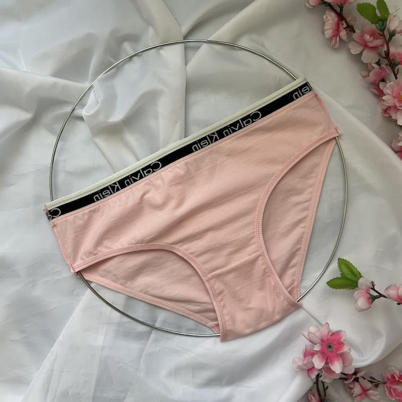 شورت زنانه نخ پنبه کلوین کلاین رنگ صورتی سایز 2XL کد 61436