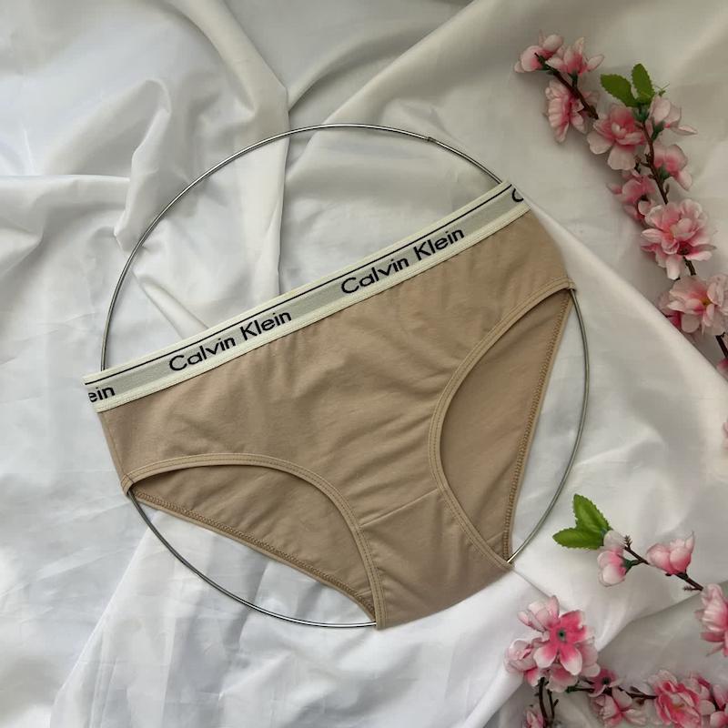 شورت زنانه نخ پنبه کلوین کلاین سایز 2XL کد 13225