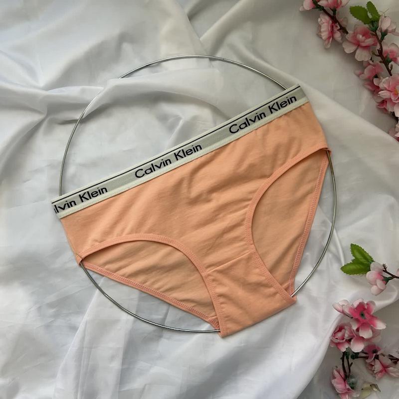 شورت زنانه نخ پنبه کلوین کلاین رنگ گلبهی سایز 2XL کد 67347