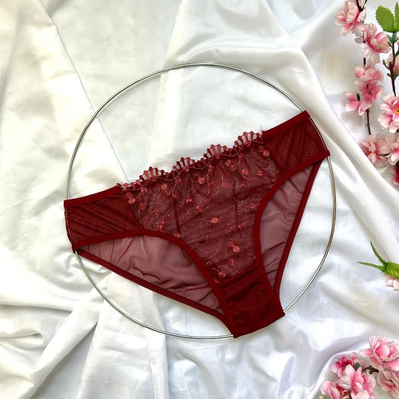 ست شورت و سوتین توری فانتزی هارنس دار سایز 90 زرشکی کد 33728