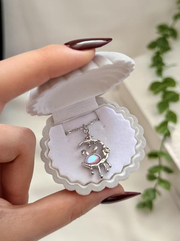 گردنبند ماه و خرگوش
