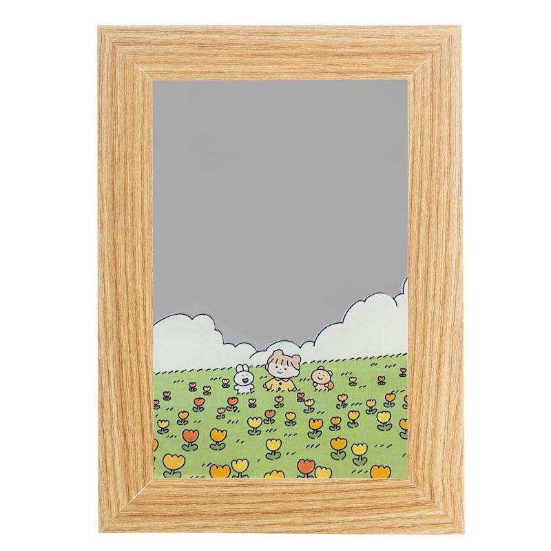 آینه مستطیل طرح خانم گلی