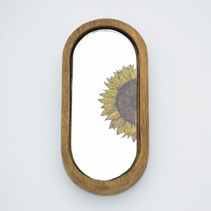 آینه همراه طرح آفتابگردان