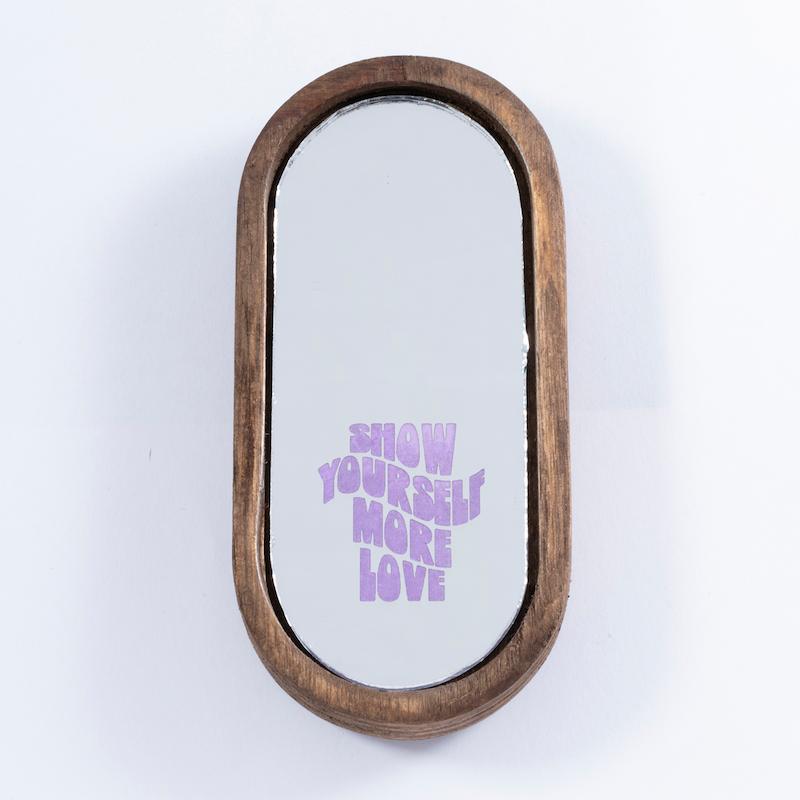 آینه همراه طرح مور لاو