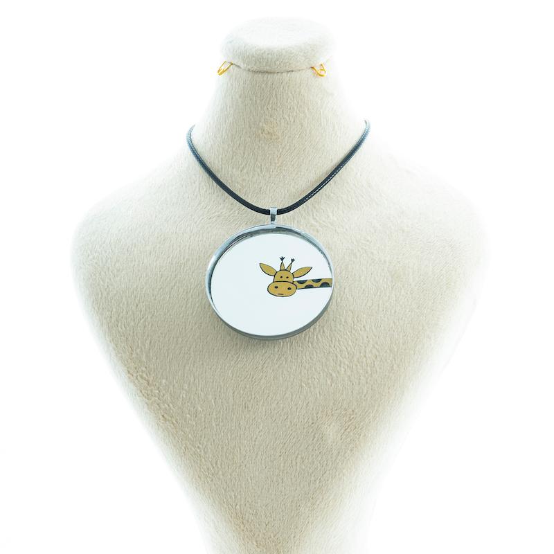 گردنبند آینه ای طرح زرافه