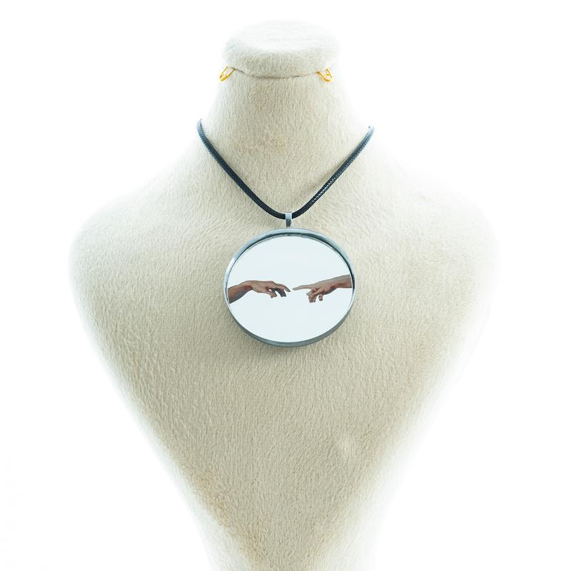 گردنبند آینه ای طرح آفرینش 