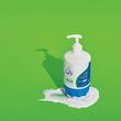 کرم مرطوب کننده پوست حساس QV
