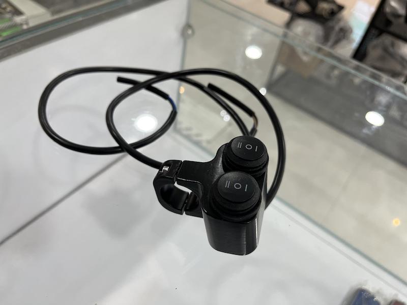 کلید دو پل چهار حالته 