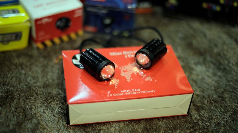 پرژگتور دوتایی کلید دار لایت