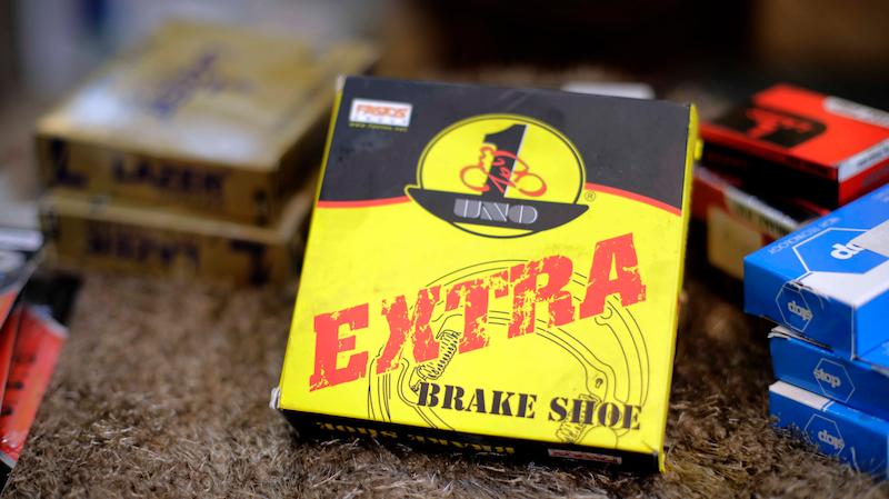 لنت عقب طرح کلیک 