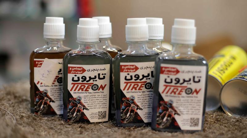 تایرون (ماده پنچری)