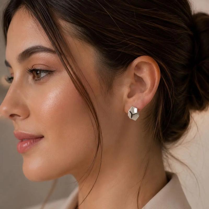 گوشواره از برند ژوپینگ 