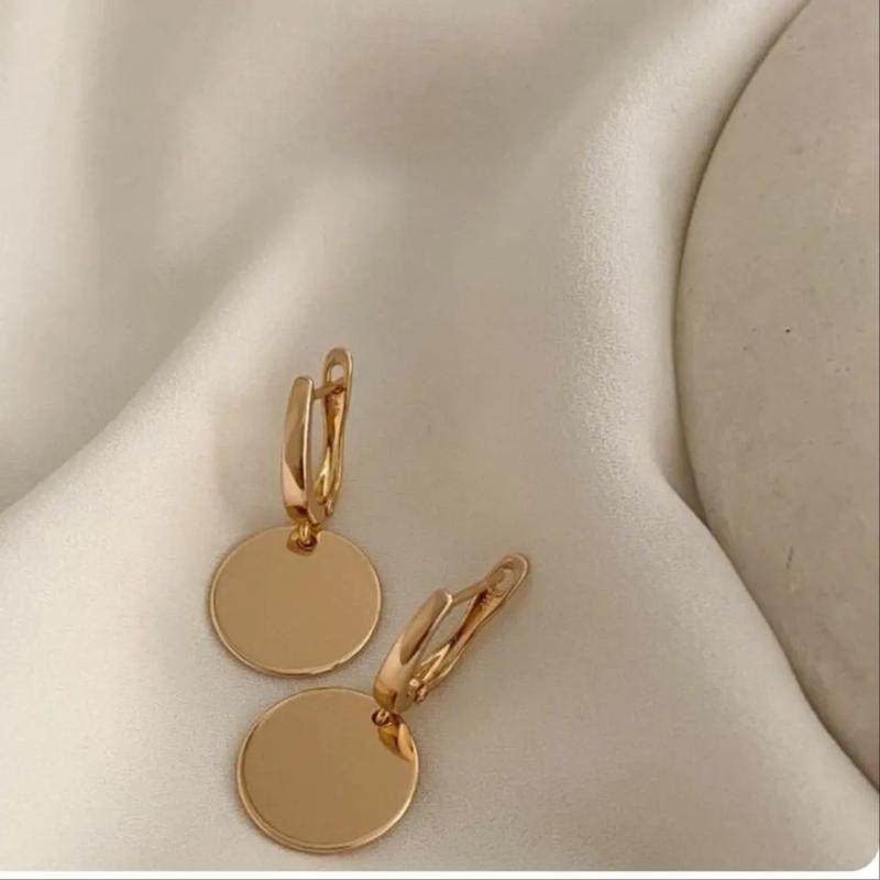 گوشواره پولکی از برند ژوپینگ 