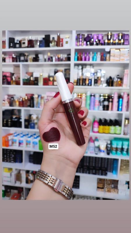 رژمایع شون schon مدل Velvet Matt