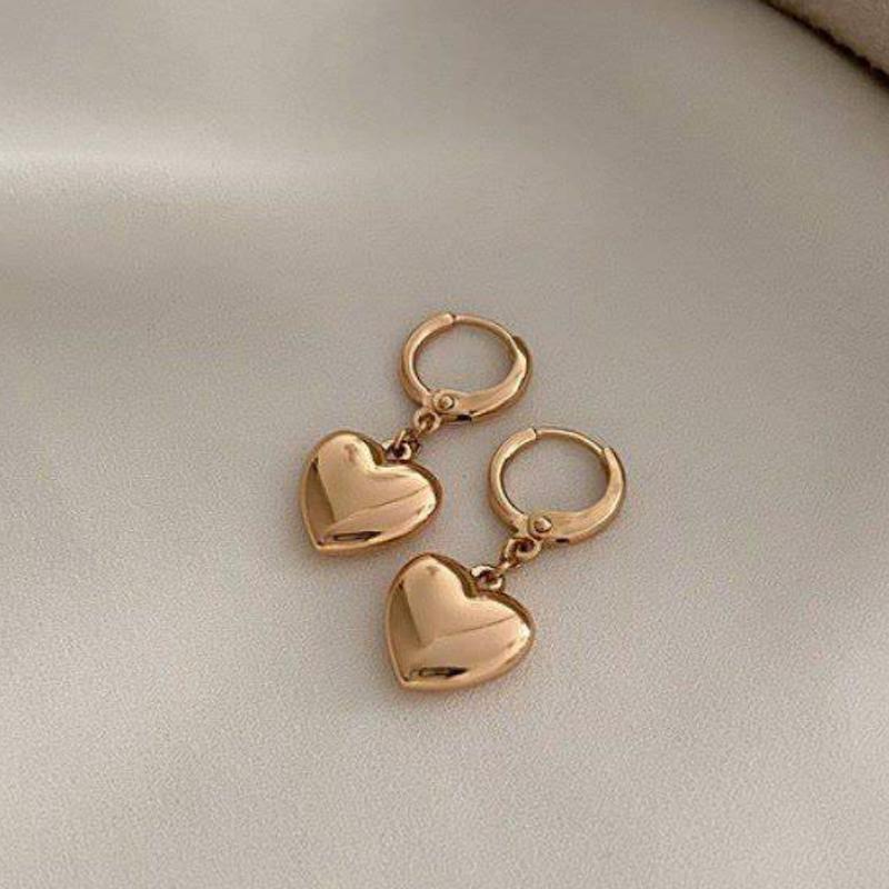 گوشواره قلبی از برند ژوپینگ
