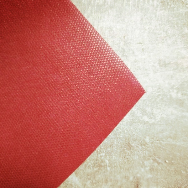 پارچه بسته بندی قرمز (۴ متری)