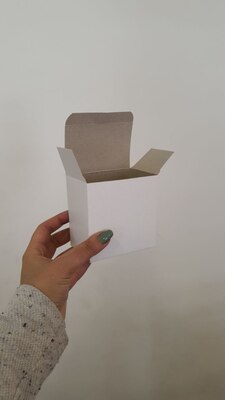 جعبه مقوایی سفید نازک (سایز کوچک) 