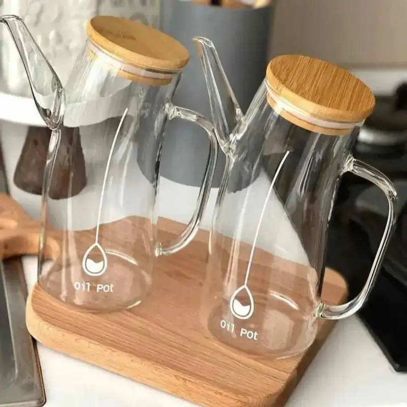 پارچ روغن هلالی پیرکس 