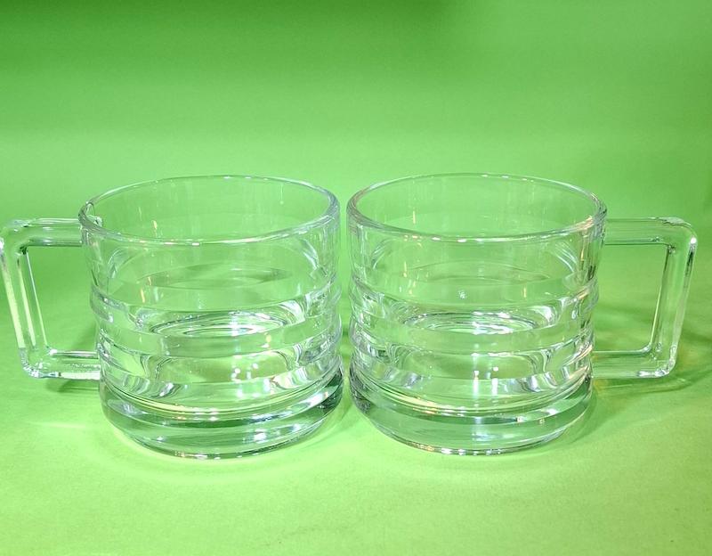 نیم لیوان دسته دار موج دار زنگان 