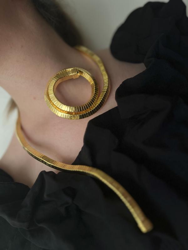 گردنبند منعطف گلد