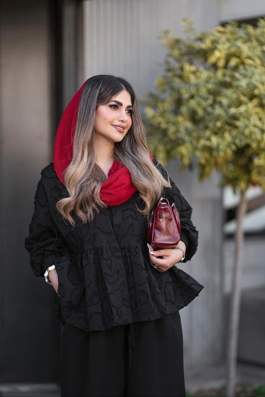 مانتو عروسکی طنین