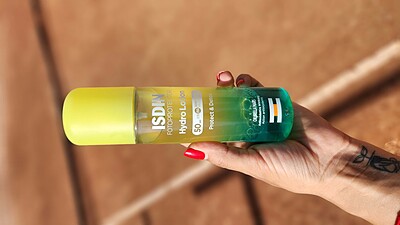 اسپری ضد آفتاب بدن و لوسیون آبرسان دو فاز ایزدین SPF50